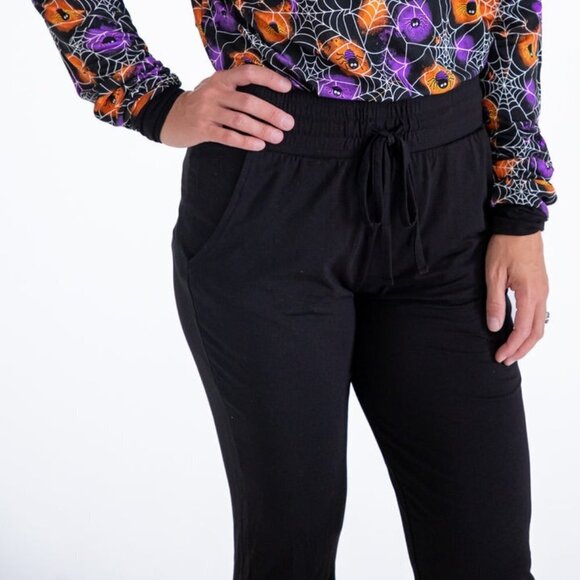 GOMEZ GLOW-IN-THE-DARK WOMEN'S LOUNGE SET-  SZ Sold out online! - Picture 3 of 7